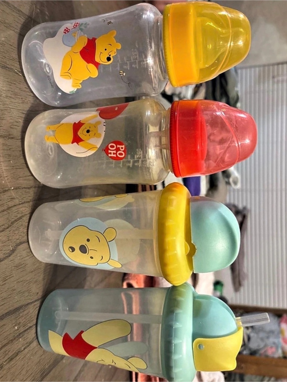 Winnie the Pooh Drink Bottle Set Yellow & Red